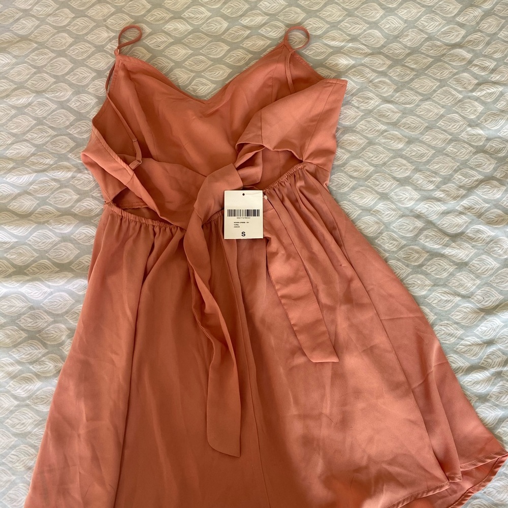 Dress - Picture 2 of 2